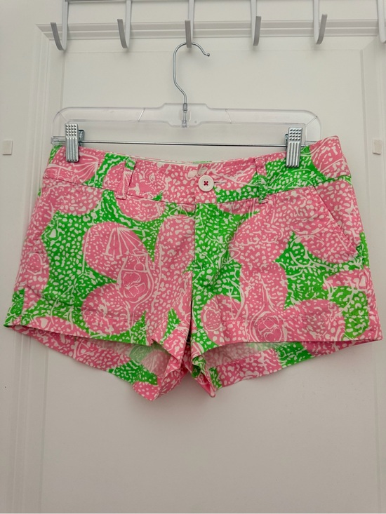 Lilly Pulitzer Pants - Lilly Pulitzer Pink & Lime Floral Print Cotton Blend Walsh Shorts